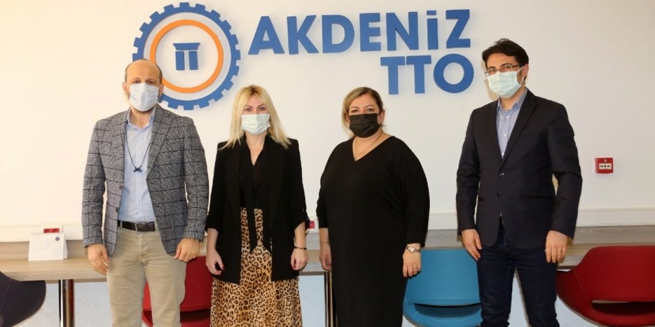 Üniversite Ve Sanayi Arasındaki Köprü Akdeniz Tto