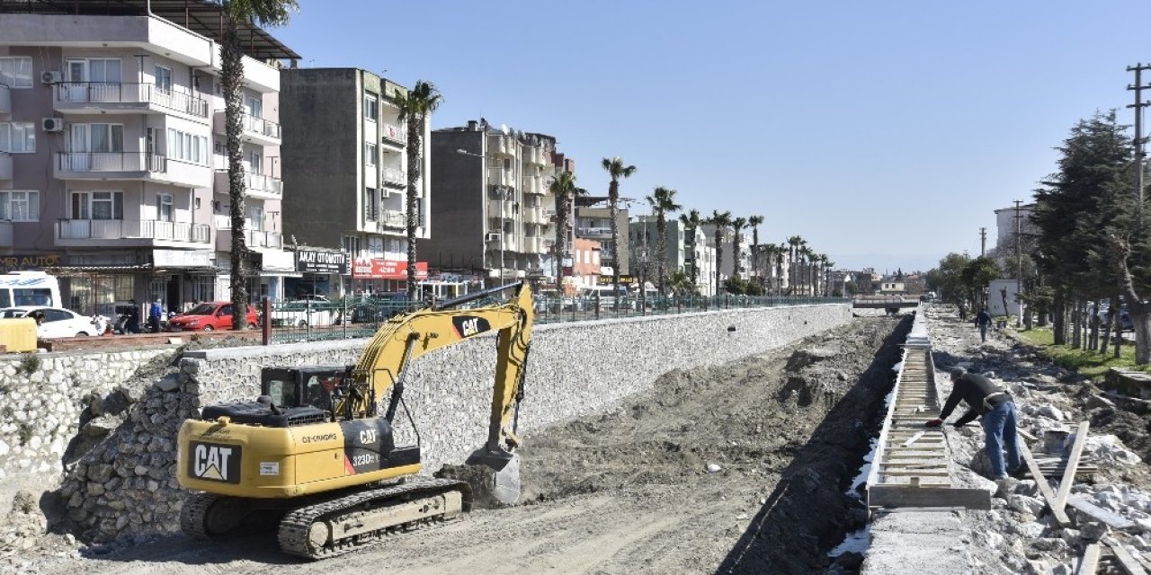 Söke Çayı Islah Çalışmaları Devam Ediyor