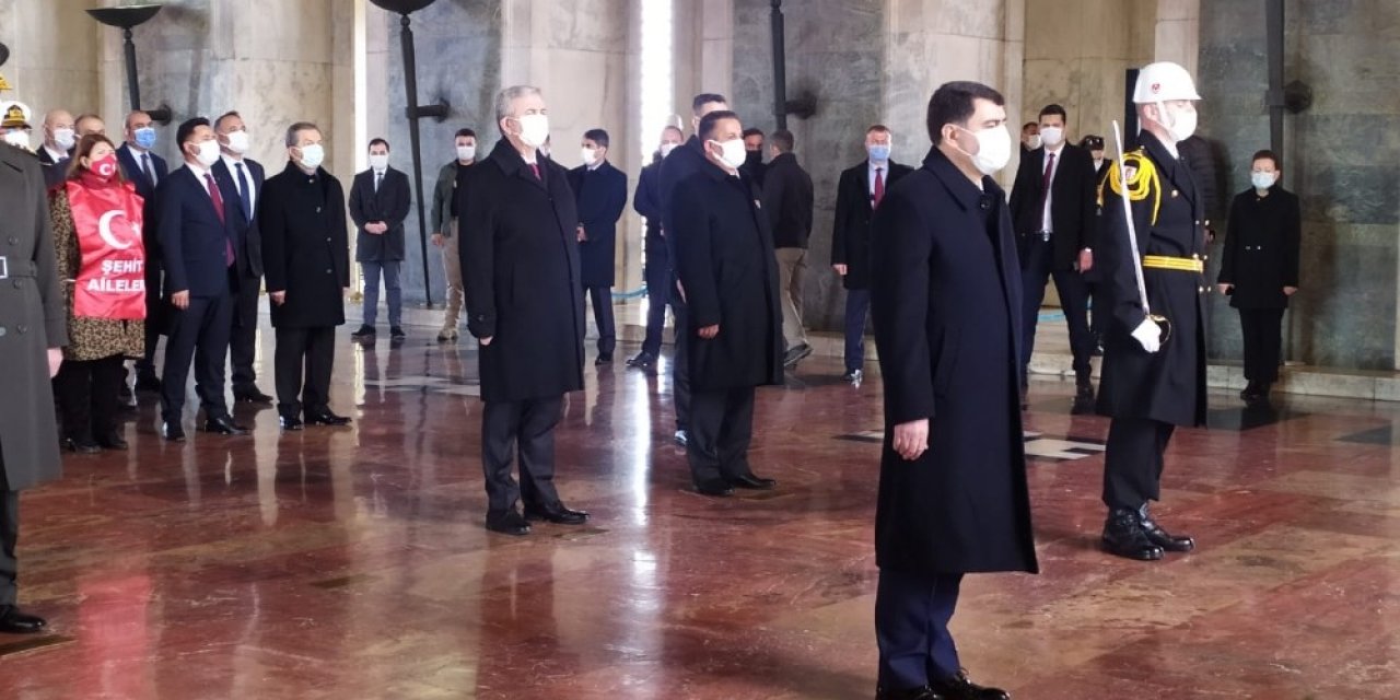 Anıtkabir’de 18 Mart Şehitleri’ni Anma Töreni Düzenlendi