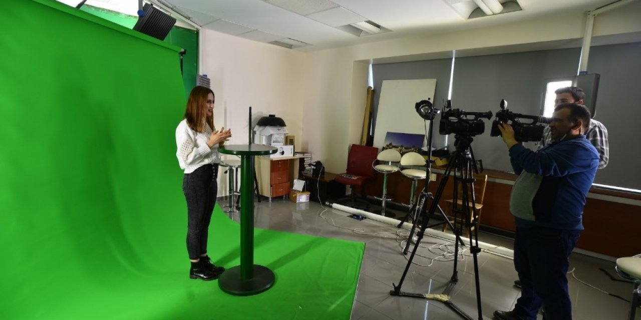 Ankara Büyükşehir Belediyesi Stüdyolarını Youtuberlara Açıyor