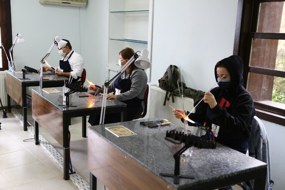 Ordu’da cam işleme sanatı canlandırılıyor