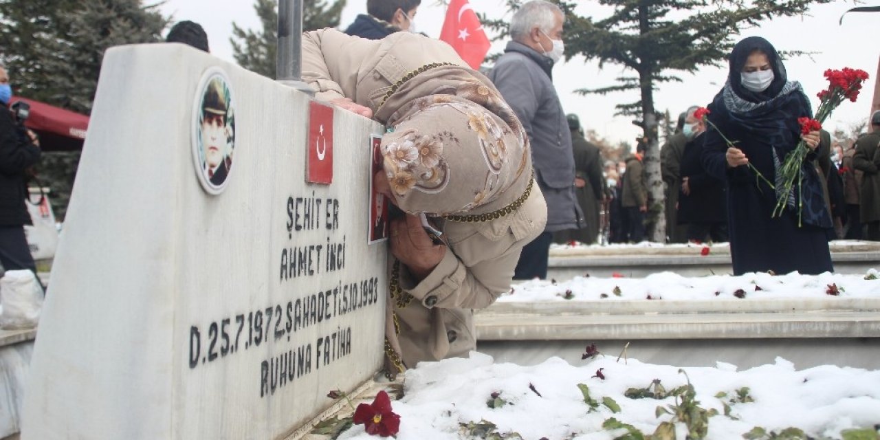 Şehitler Kayseri’de Anıldı