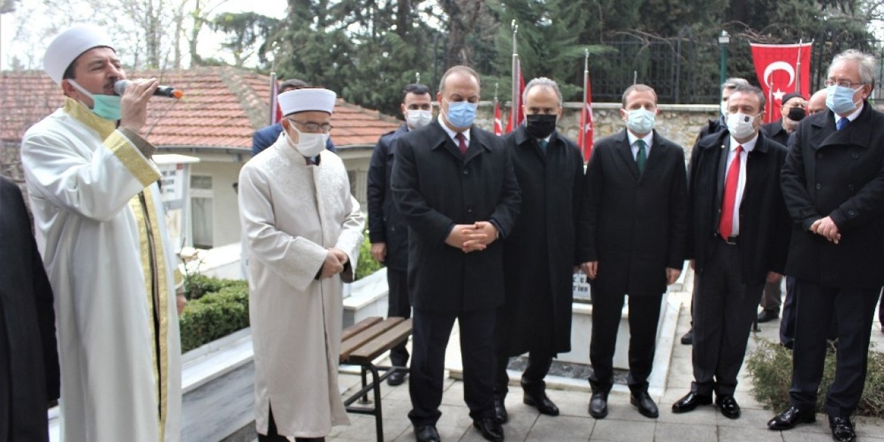 Bursa’da Şehitler Dualarla Anıldı