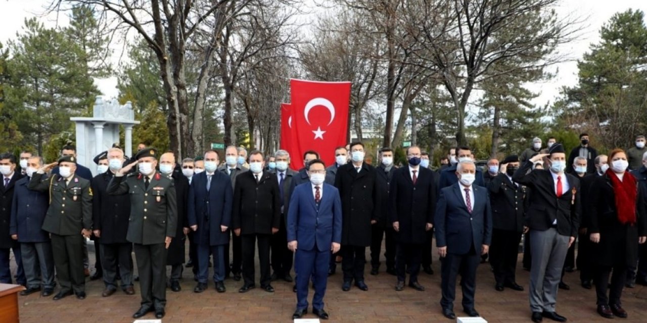 Afyonkarahisar’da 18 Mart Şehitleri Anma Günü Ve Çanakkale Deniz Zaferi’nin 106’ıncı Yıl Dönümü Törenle Kutlandı