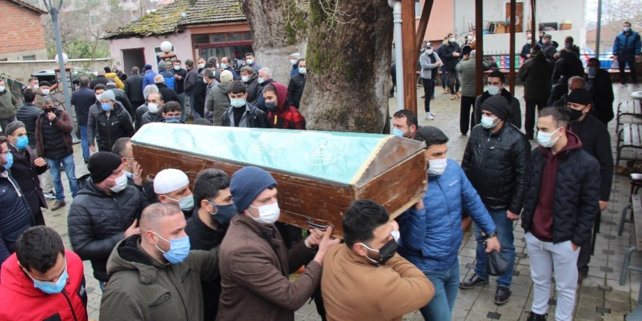 Barakada Öldürülen Şahıs Gözyaşlarıyla Toprağa Verildi