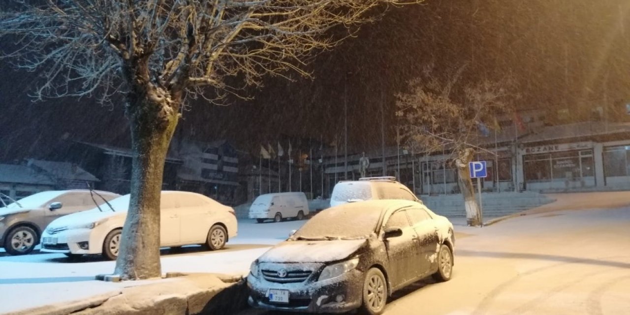 Kar Mihalıççık’ı Terk Etmiyor