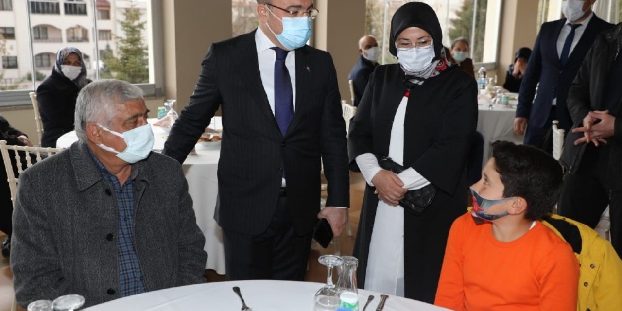Elazığ’da Şehit Ailelerine Yönelik Program Düzenlendi