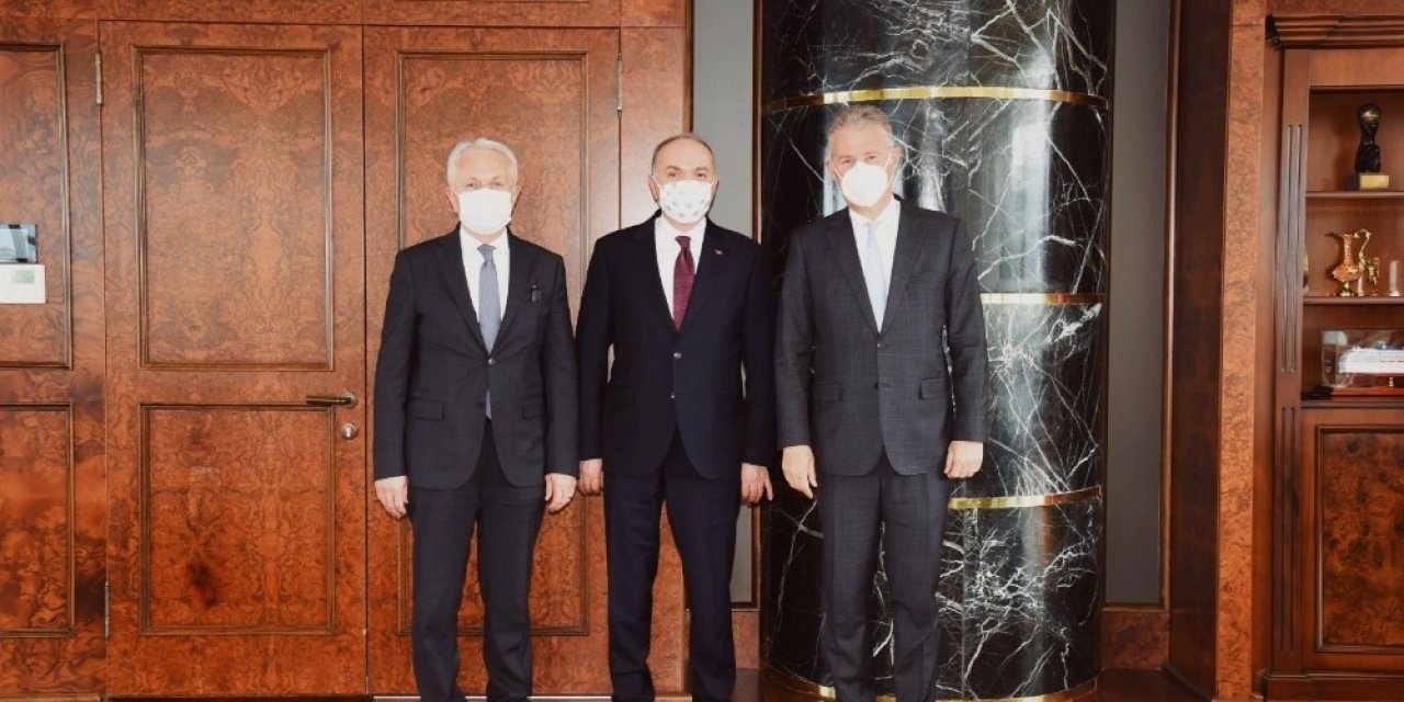 Başkan Faruk Özlü İ̇zmir’de Çeşitli Ziyaretlerde Bulundu