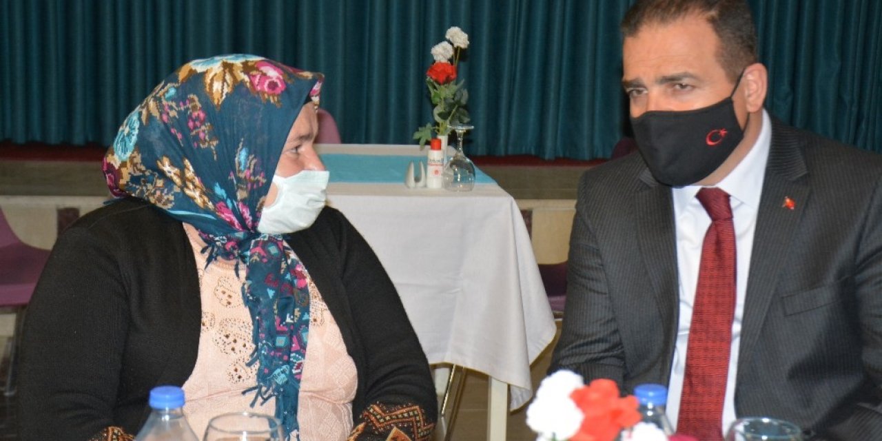 Vali Akbıyık: "en Çok Şehit Veren Milletlerden Biriyiz"