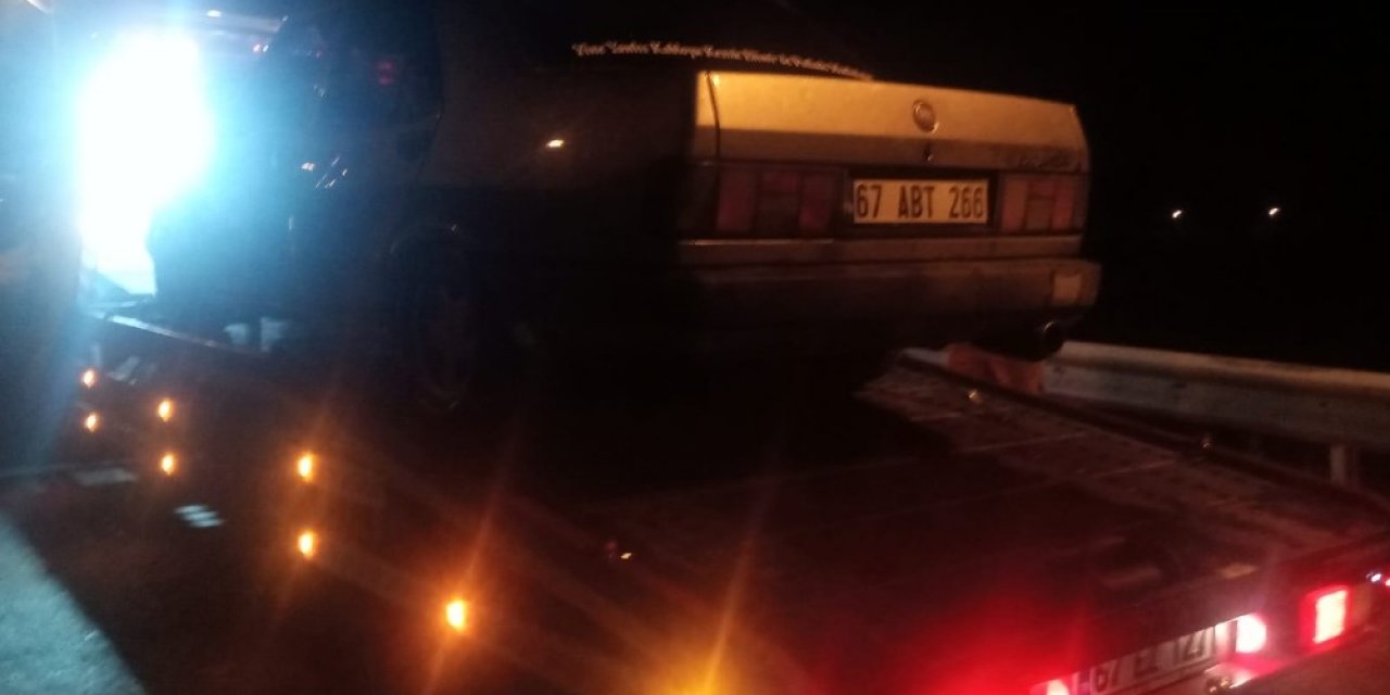 Polisin ’dur’ İhtarına Uymayan Sürücü 1 Saat Süren Kovalamaca Sonunda Kaza Yaparak Yakalandı