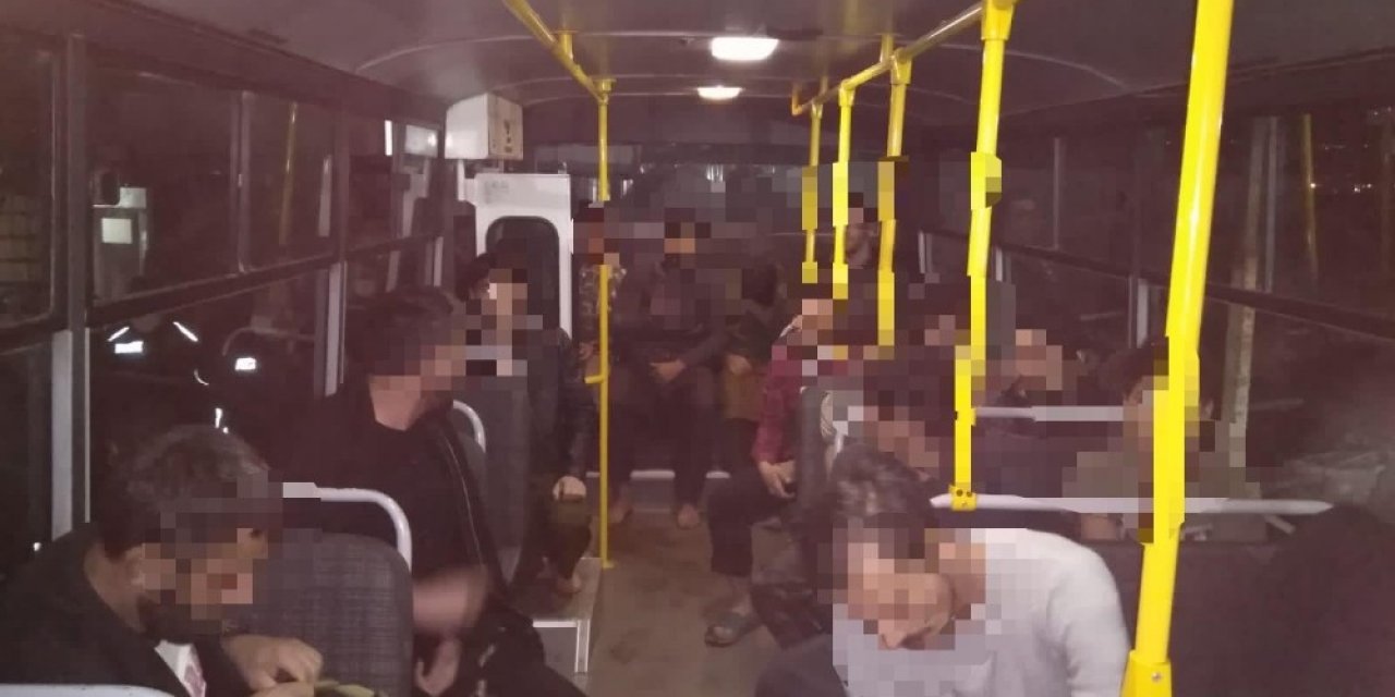 Geri Dönüşüm Atölyesinde 12 Kaçak Göçmen Yakalandı