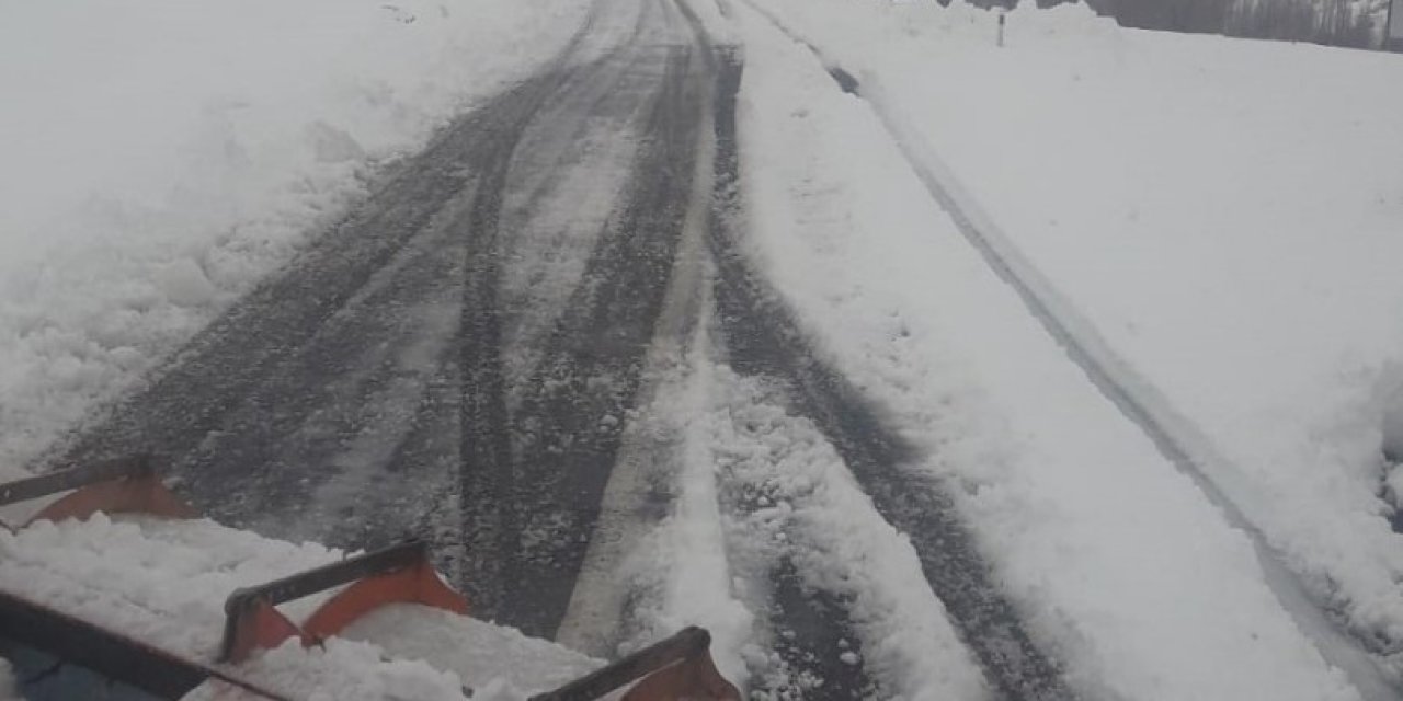 Büyükşehir Kapalı Mahalle Yolu Bırakmadı