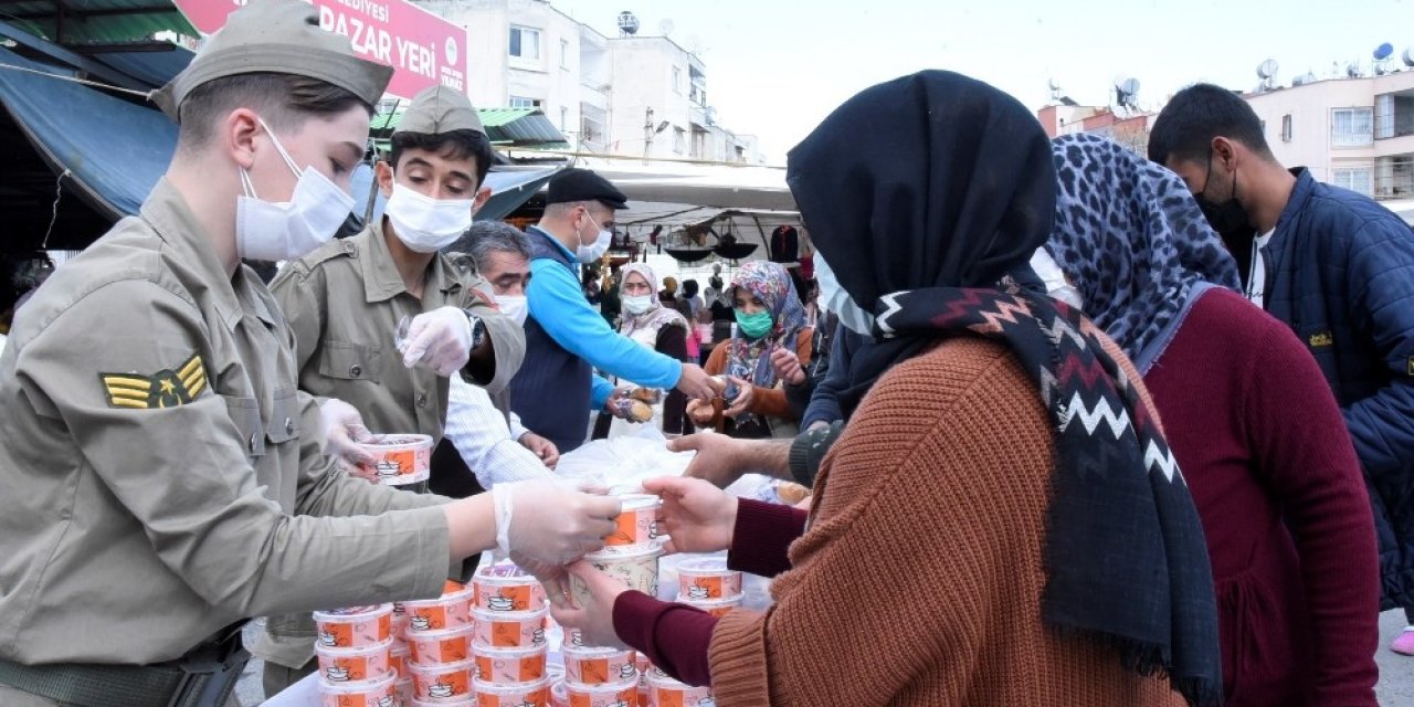 18 Mart’ta Çanakkale Menüsü Toroslar Belediyesinden