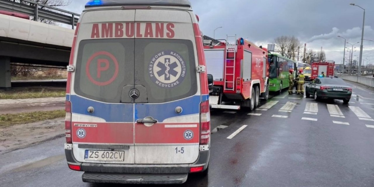 Polonya’da Askerleri Taşıyan Otobüsler Kaza Yaptı: 22 Yaralı