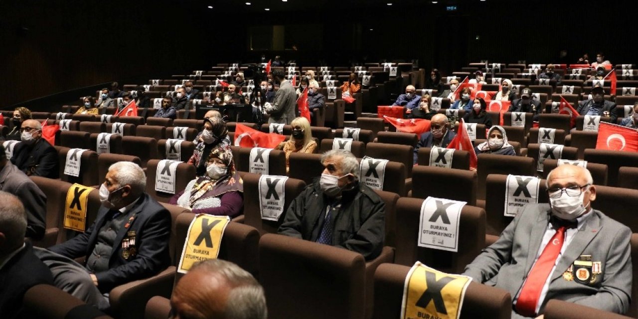 Destansı Türküler Kahramanlar İçin Söylendi