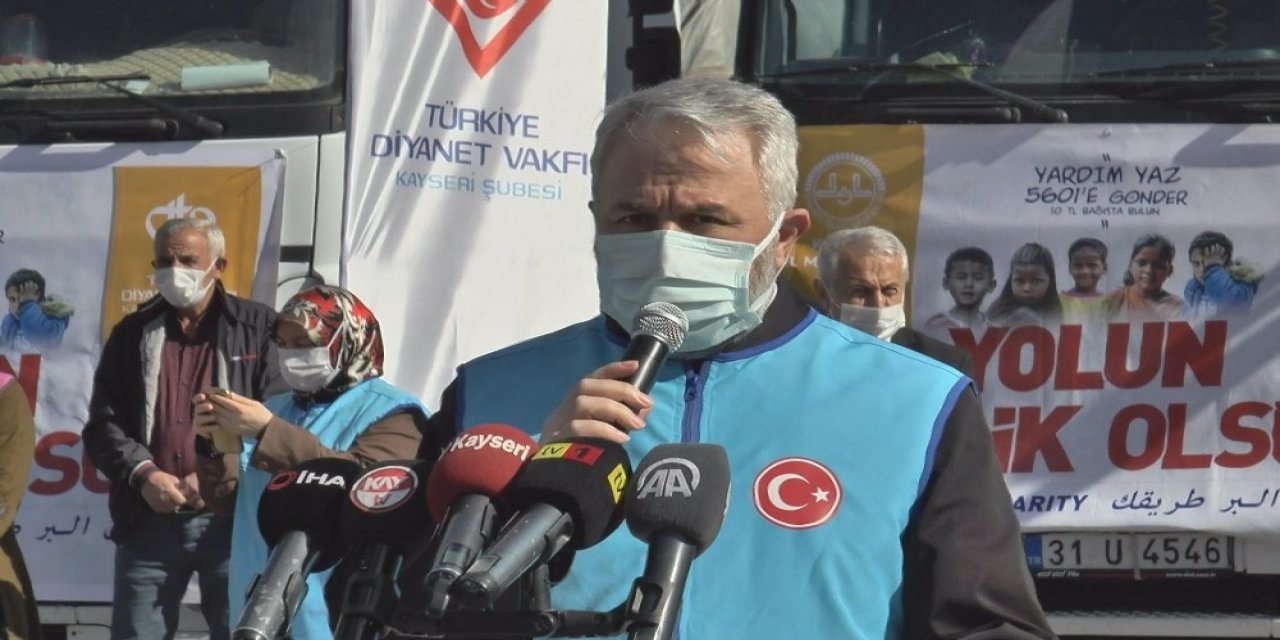 Sınır Bölgelerine Gidecek 12 Tır Patates Ve 1 Tır Un Kayseri’den Yola Çıktı