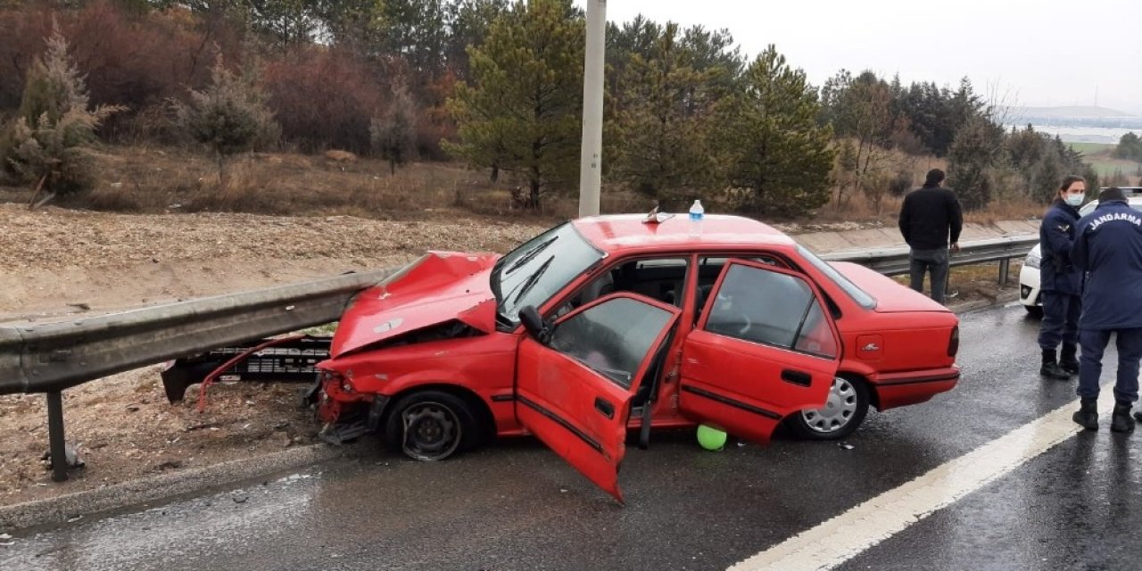 Ankara’da Zincirleme Trafik Kazası: 5 Yaralı