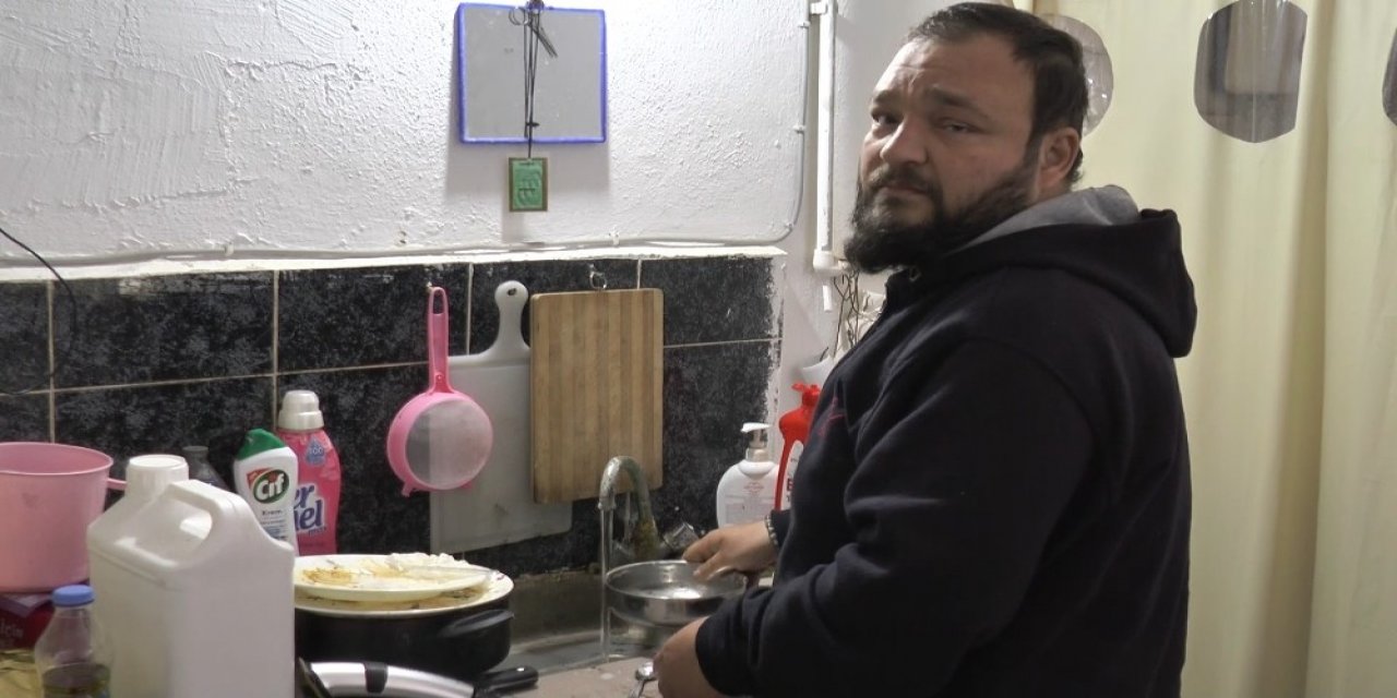 Yüzde 90 Engelli Olan Ve Sol Tarafı Felç Kalan Genç Yetkililerden Yardım İstedi