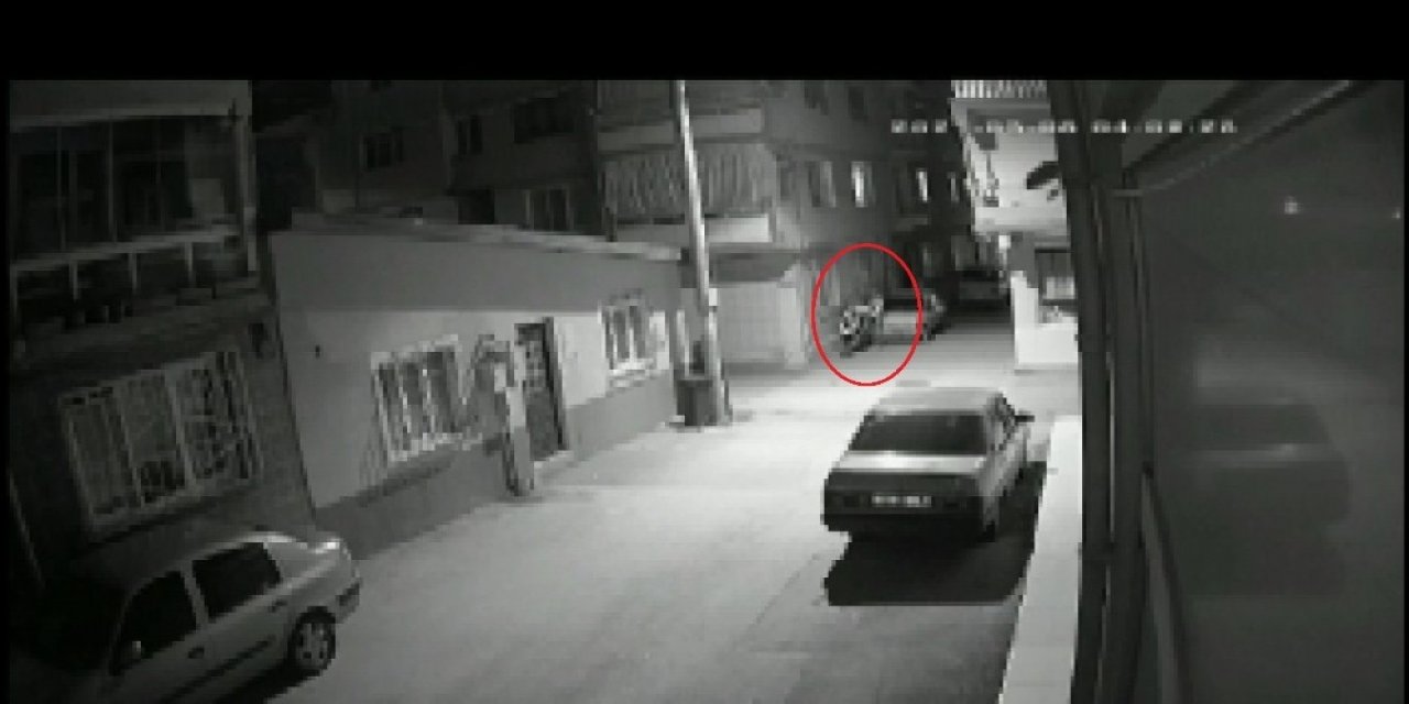 4 Kişi Nöbet Tuttu, Bir Kişi Çaldı