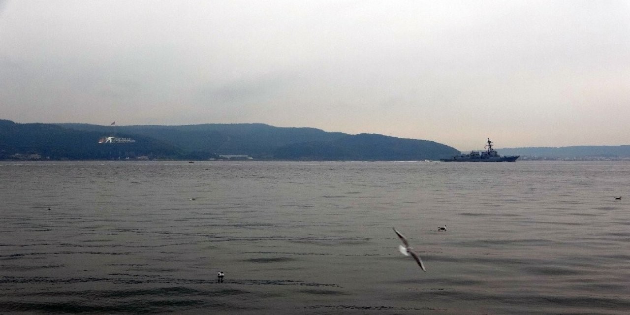 Abd Savaş Gemisi ’uss Thomas Hudner’  Çanakkale Boğazı’ndan Geçti