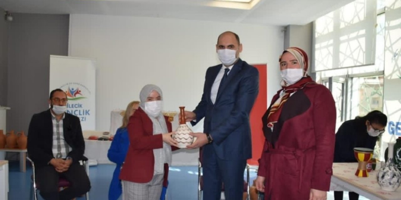 Bilecik Özel Bireyler Gençlik Ve Spor Kulübü’nden Sergi