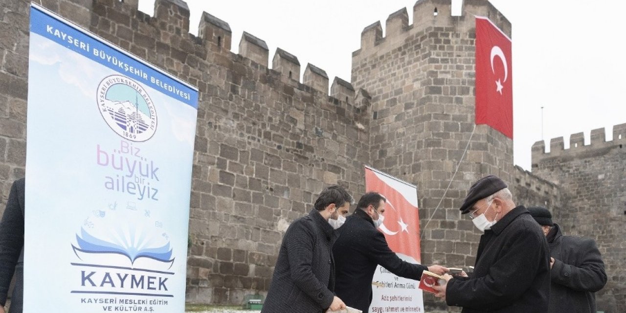 Kaymek 2 Bin İ̇stiklal Ajandası Dağıttı