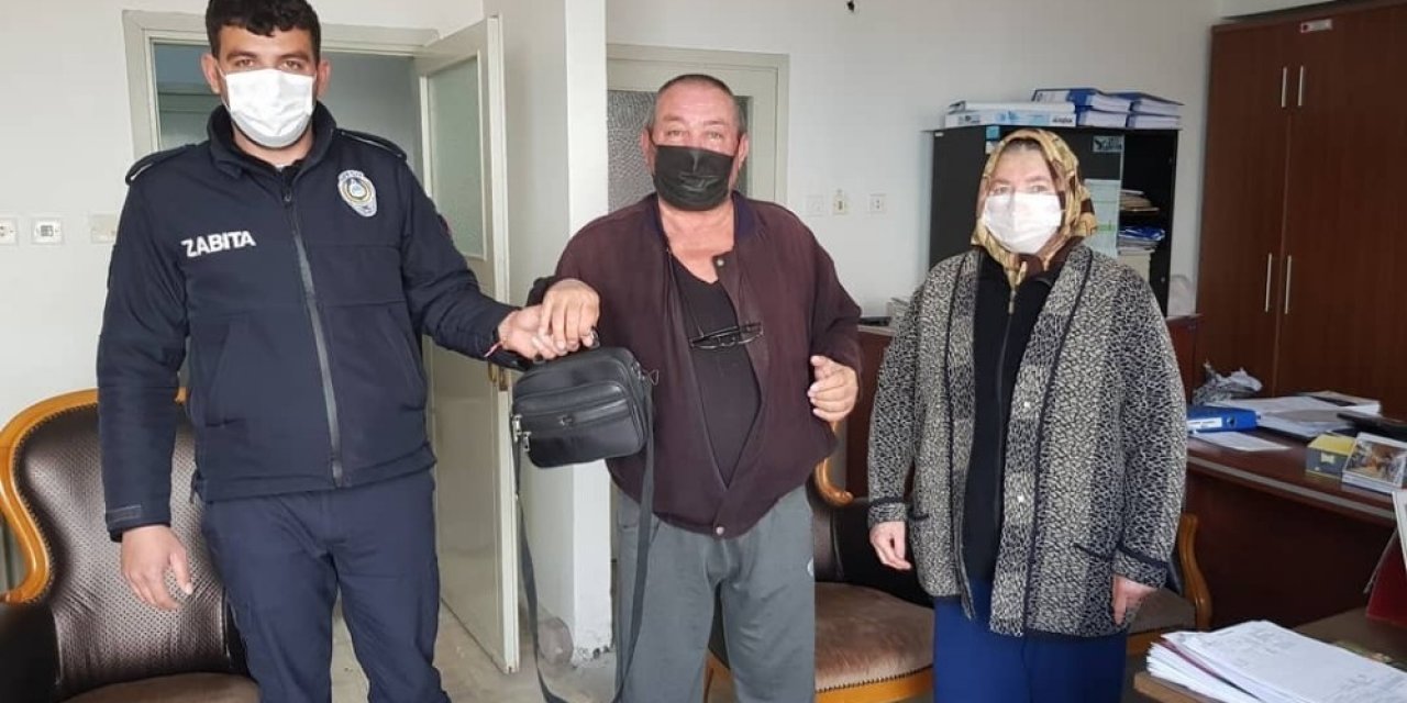 Kırklareli’nde Çiftin Yolda Buldukları Para Dolu Çanta Sahibine Teslim Edildi