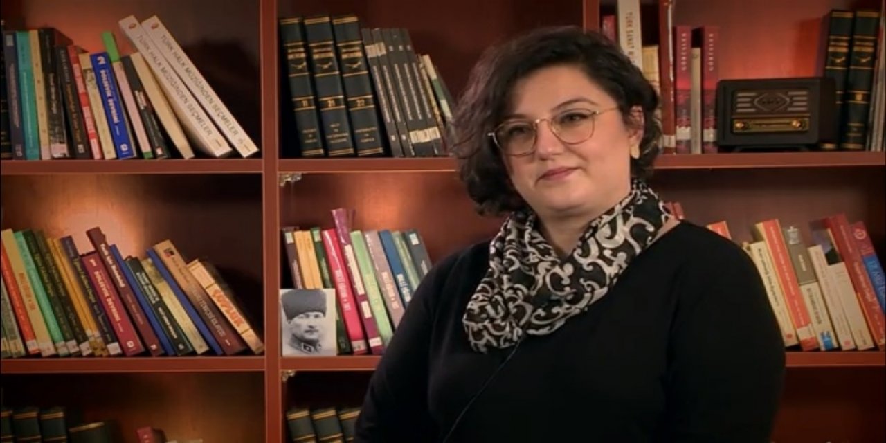 Bibliyofil’de Öğretmenler Ve Veliler İ̇çin Kitap Tavsiyesi: “öğretmenliğime Notlar”