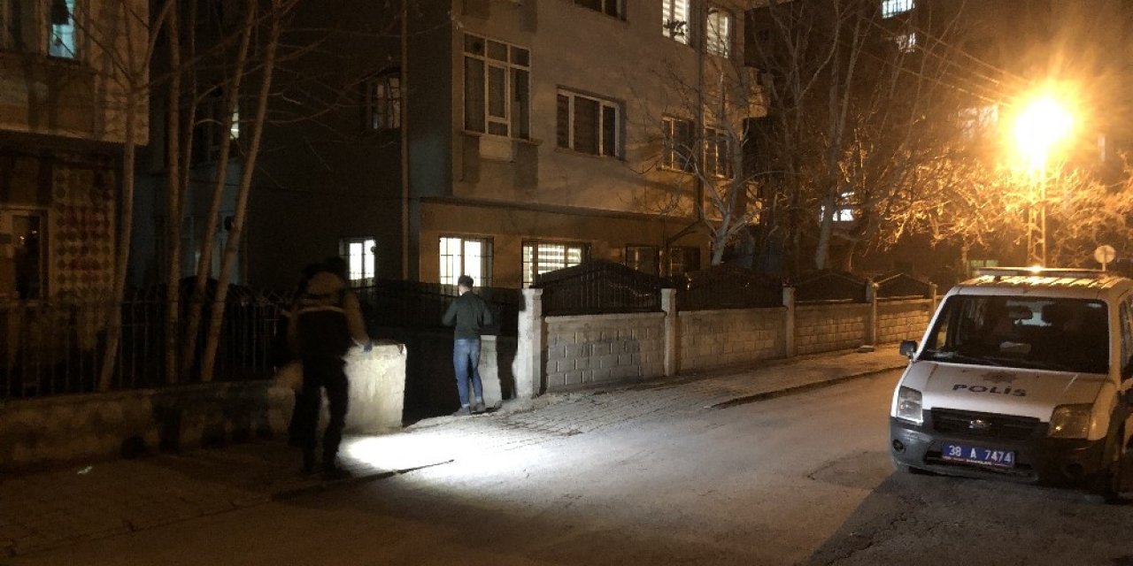 Kayseri’de İki Grup Arasında Bıçaklı Kavga: 2 Yaralı
