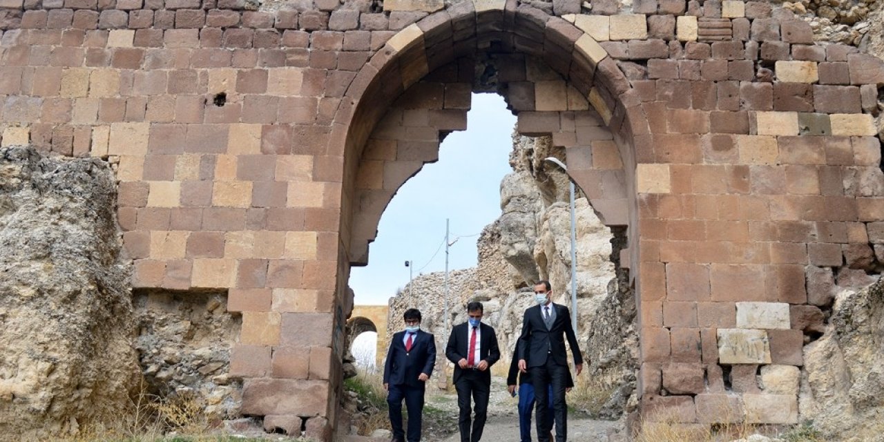 Kemah Tanasur Vadisi Turizme Kazandırılıyor