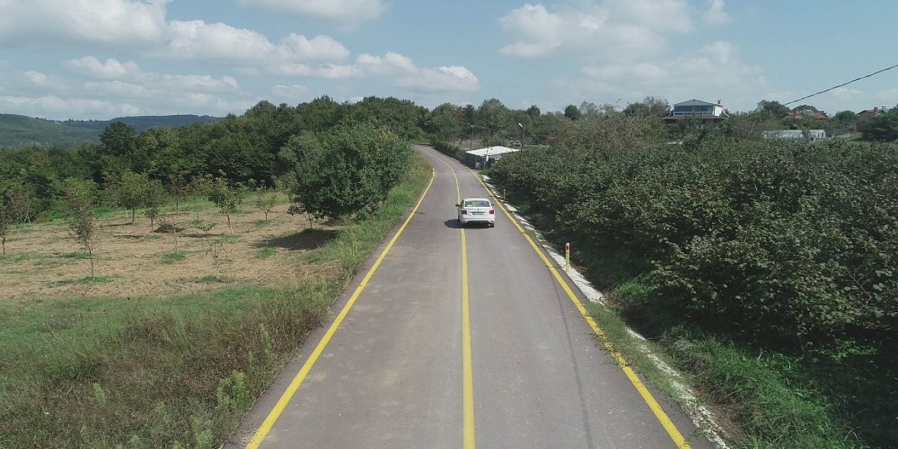 İ̇zmit’in Yollarına 18 Milyon Tl Harcanacak