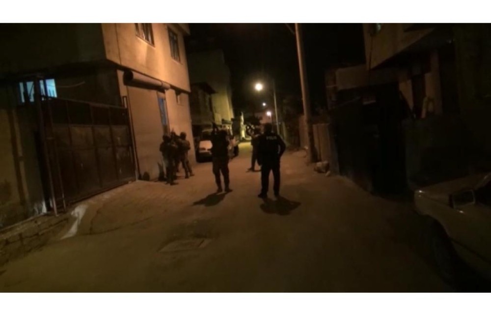 Adana merkezli DEAŞ operasyonu: 19 gözaltı
