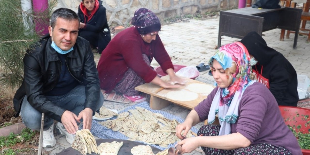 Ispanaklı Ekmek Tam Not Aldı