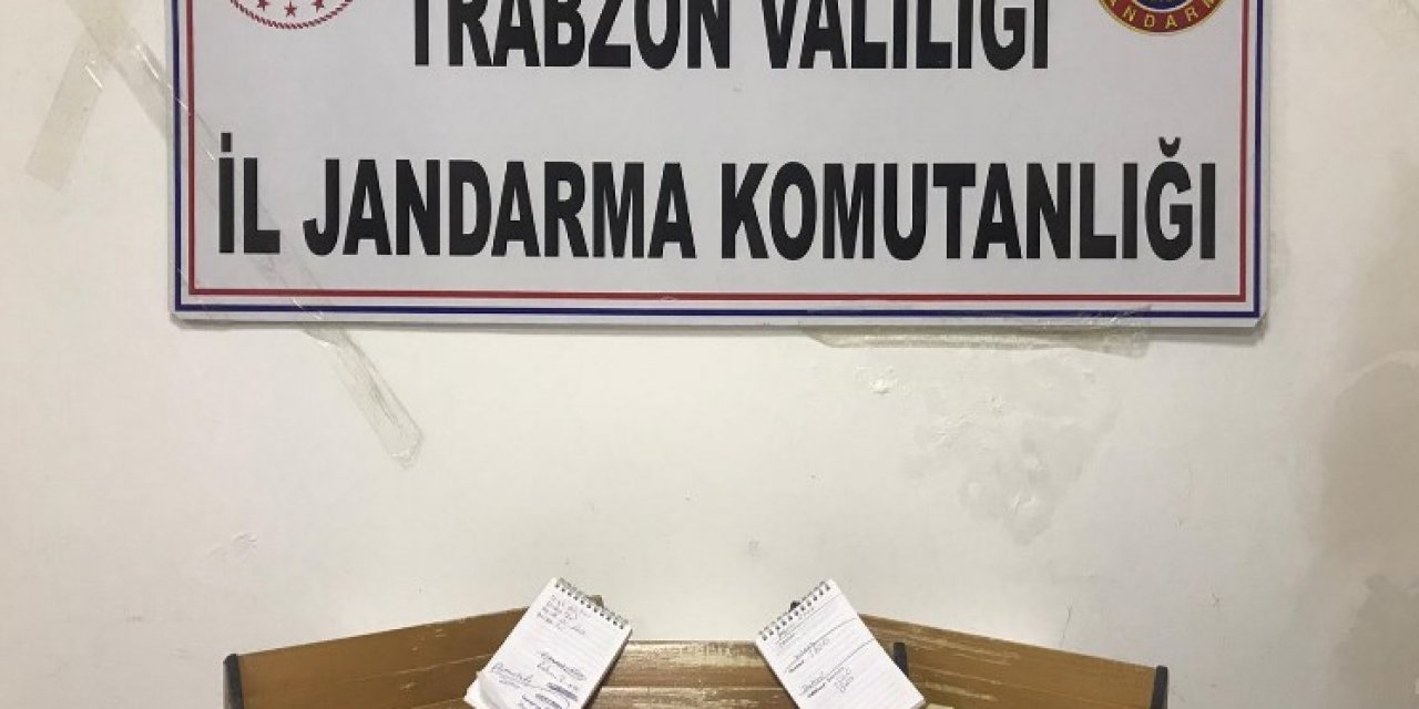 Jandarmadan Evde Kumar Oynayanlara Baskın: 35 Kişiye 88 Bin 482 Tl Para Cezası
