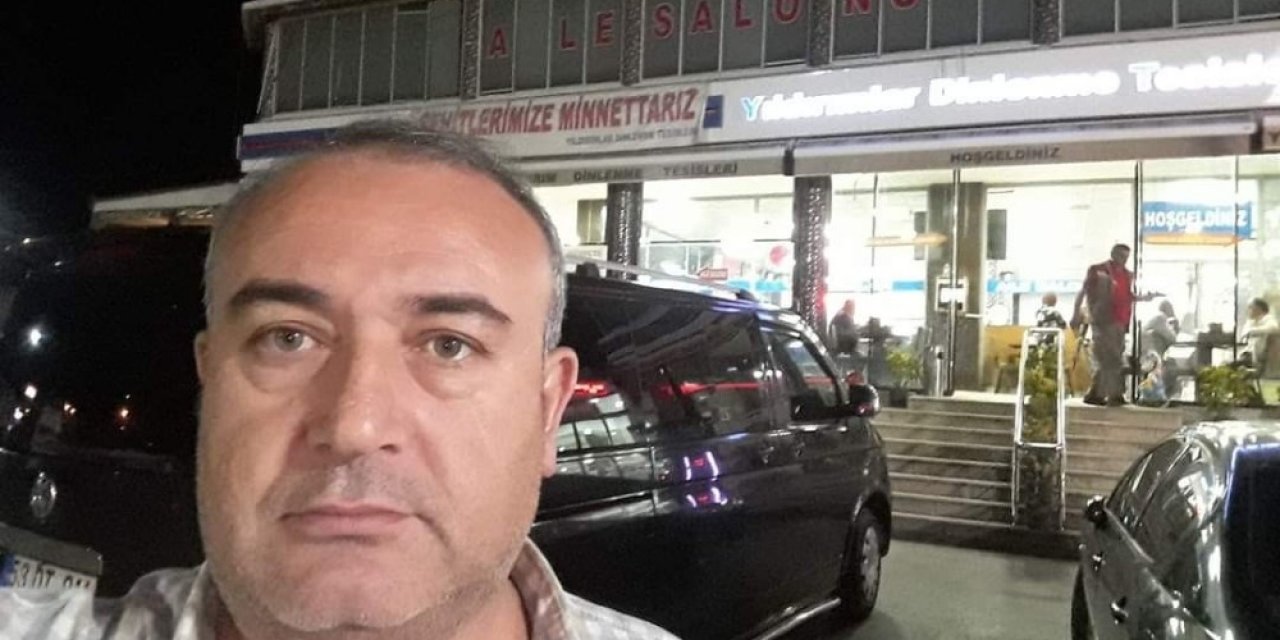 Pendik’te Bir Genç Annesiyle Görüşen Adamı Öldürdü
