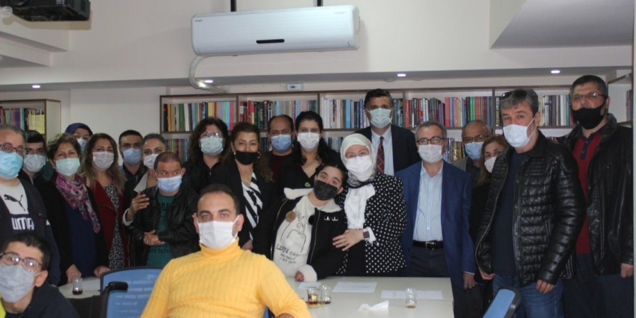 Beyazay Derneği Kongreye Gitti; Başkan Pilevneli Güven Tazeledi