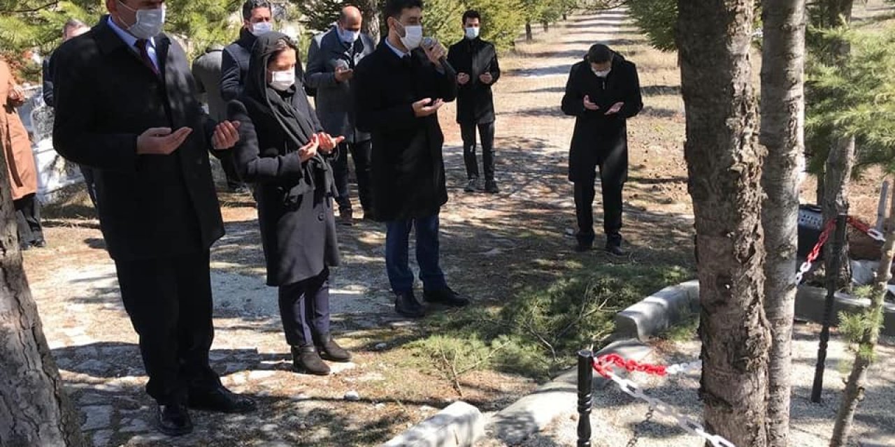 Çavdarhisar’da Şehit Mezarları Ziyaret Edildi