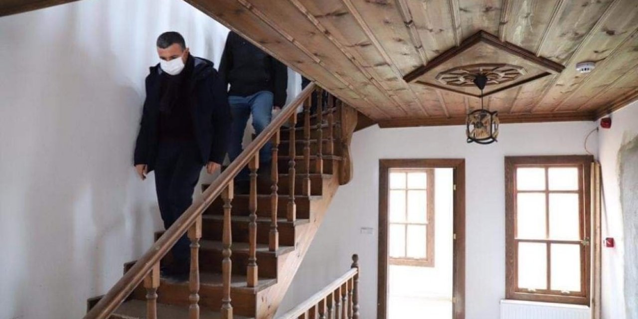 Vali Atay, Vilayetler Birliği Konağını İnceledi