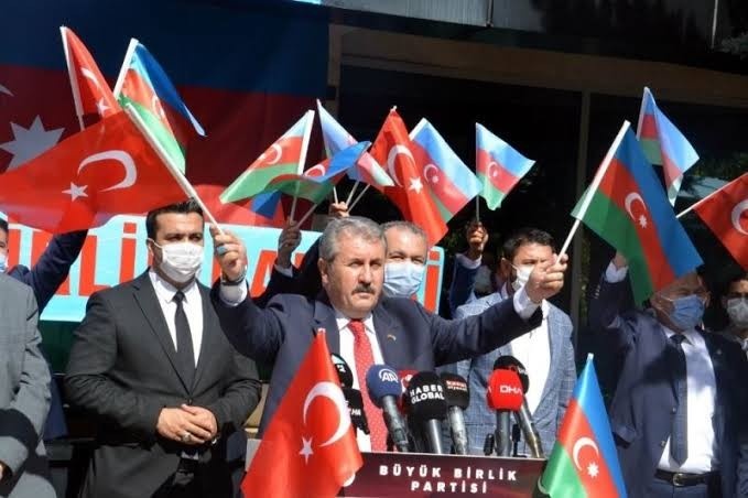 BBP Genel Başkanı Destici: "Zaferin kutlu ve mübarek olsun can Azerbaycan"