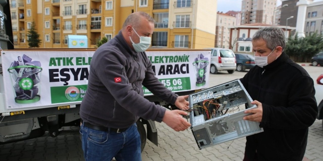 İ̇lkadım’dan Elektronik Atıkları Geri Dönüşüme Kazandıracak Proje