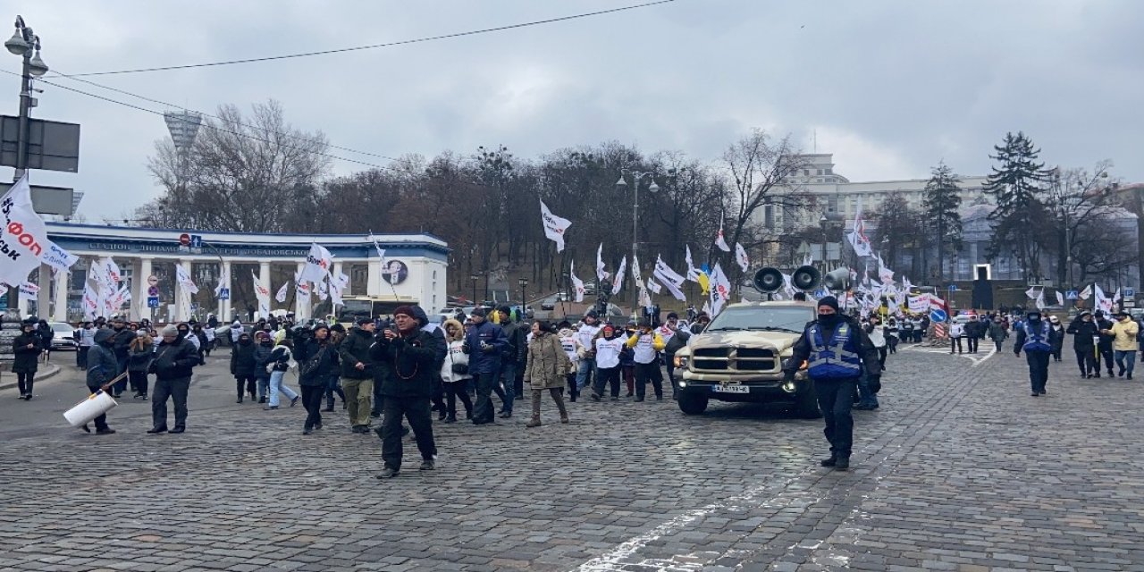 Ukrayna’daki Yeni Karantina Uygulaması 20 Bin Kişi Tarafından Protesto Edildi