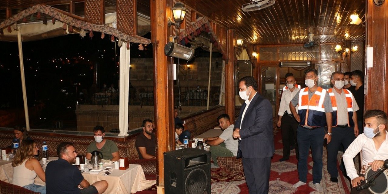Şanlıurfa’da Halkın Sağlığı İçin 5 Bin 825 İş Yeri Denetlendi