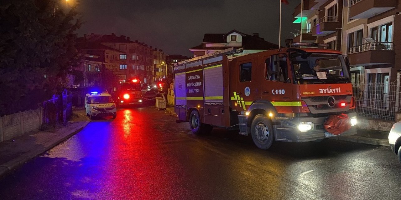 Kız Öğrenci Apartında Yangın