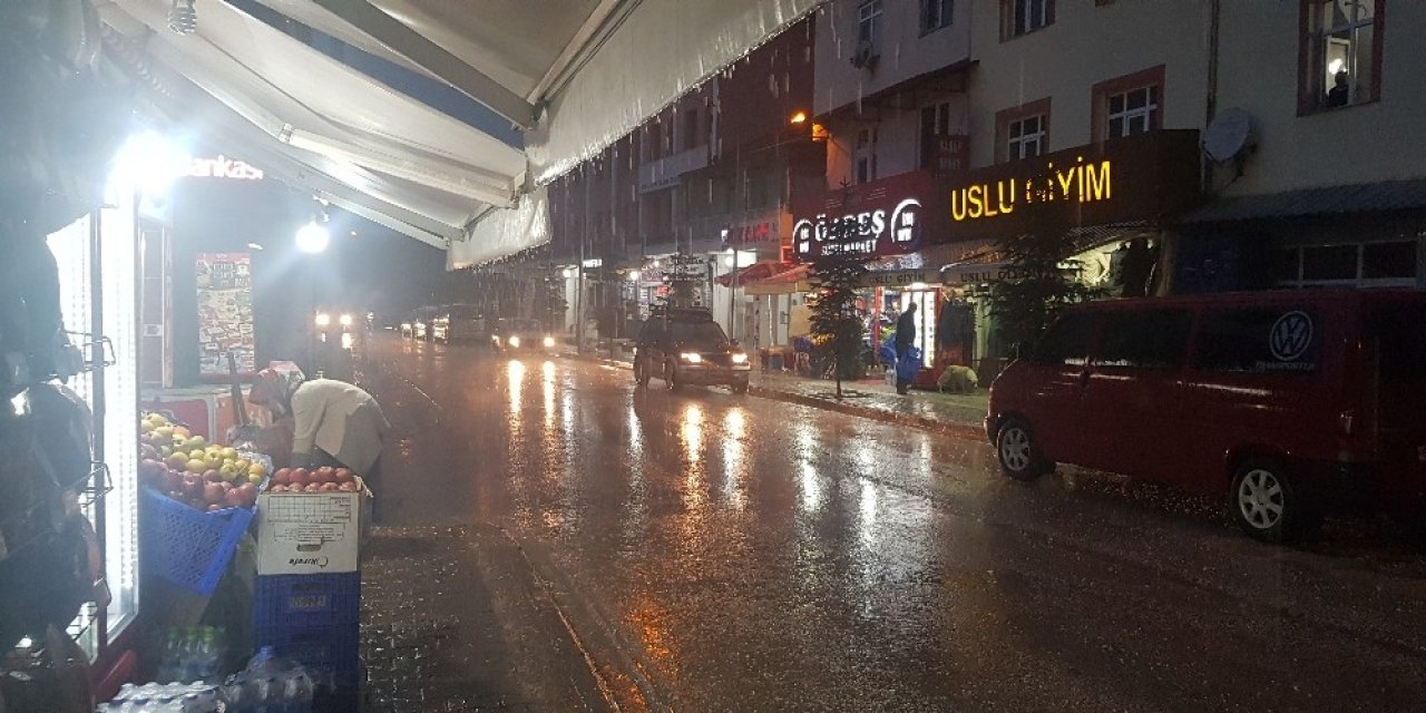 Dolunun Etkili Olduğu Karabük İçin Meteoroloji Uyardı