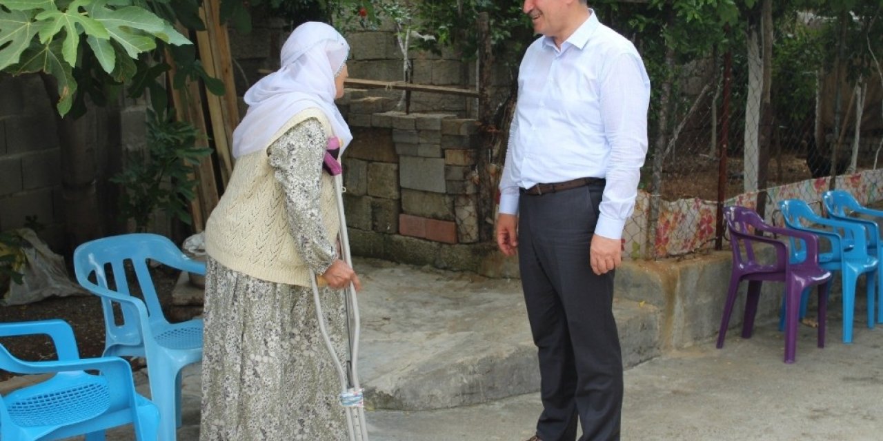 Turanlı’dan Yaşlılara Saygı Haftası Mesajı