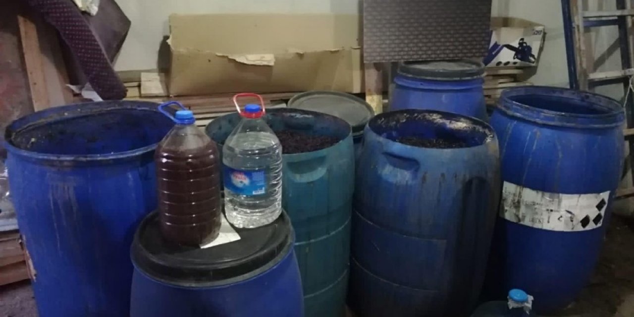 Bağ Evinde Kaçak Rakı Ele Geçirildi