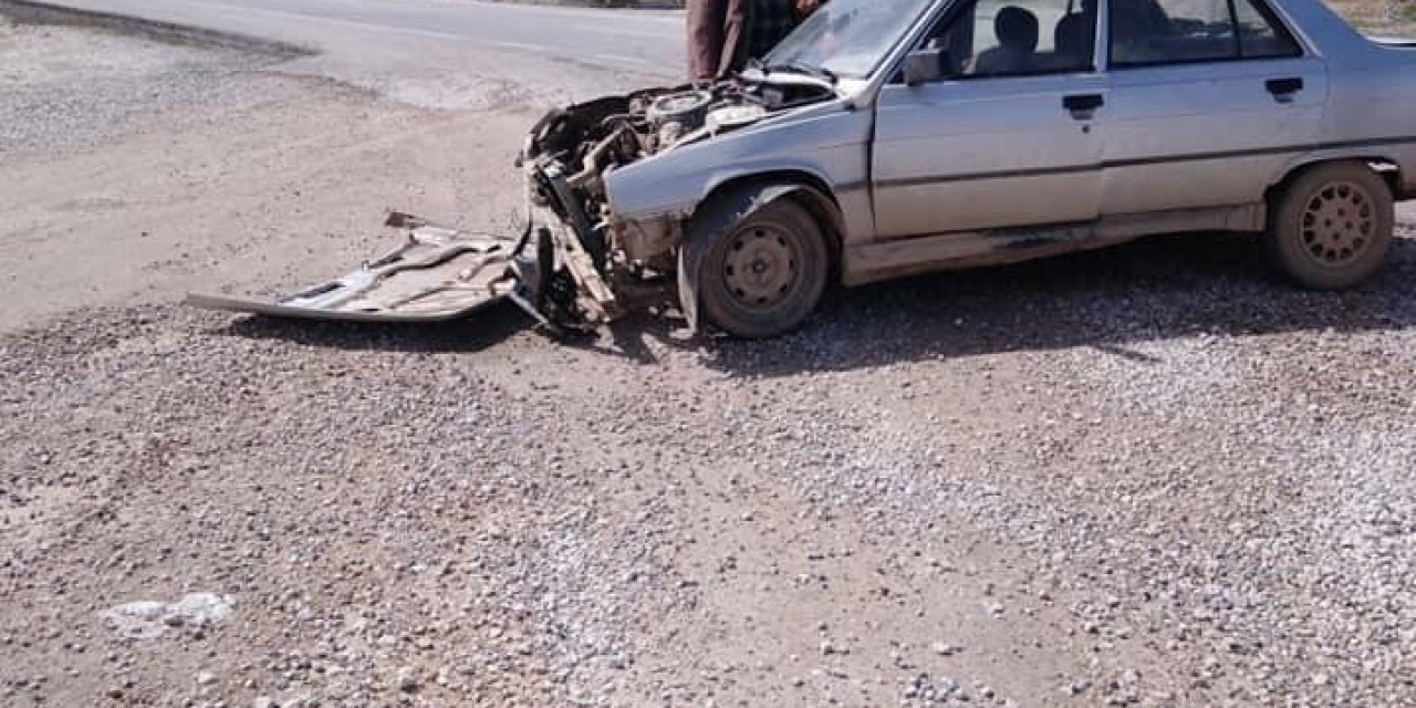 Bolvadin’de Trafik Kazası: 2 Yaralı