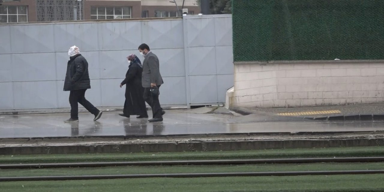 Gaziantep’te Yağmur Etkili Oluyor