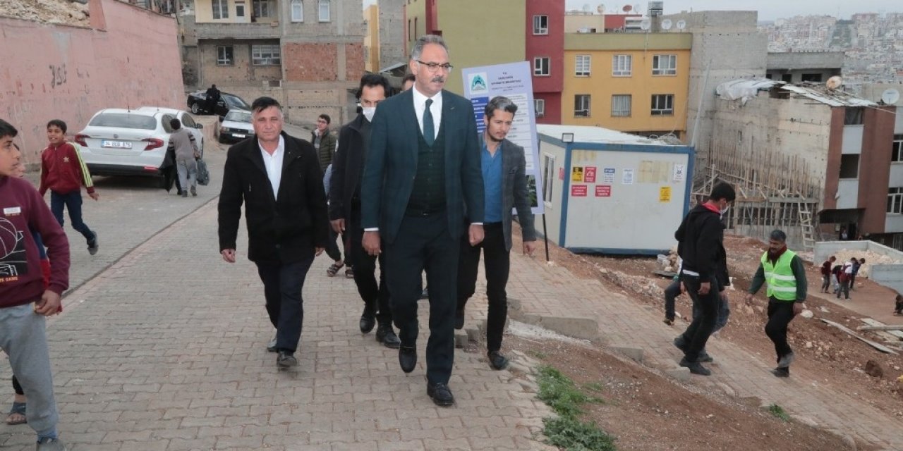 Kuş, Eyyübiye’de Şelale Park Ve Kitap Otağı Yapım Alanını İnceledi