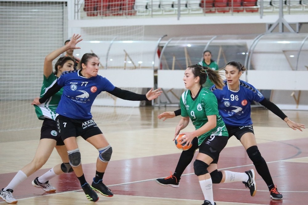 Kadınlar Hentbol Süper Ligi: Sivas Belediyespor: 23 - Yalıkavak Spor Kulübü: 34